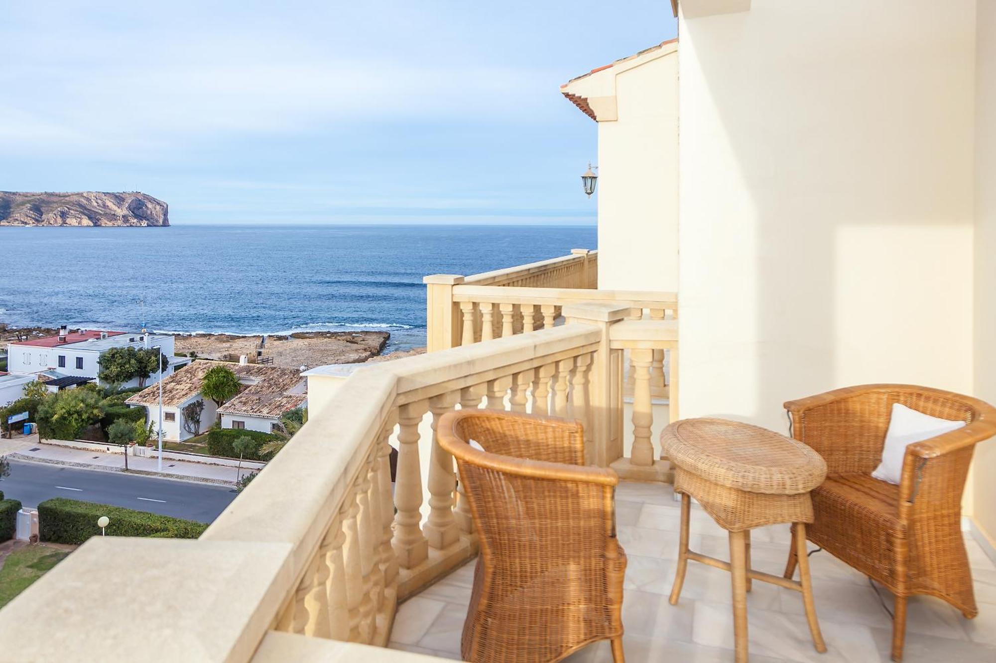 Mar-Beach Front Apartment In Шабія Екстер'єр фото